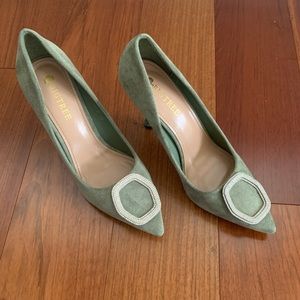 Big Tree brand heels